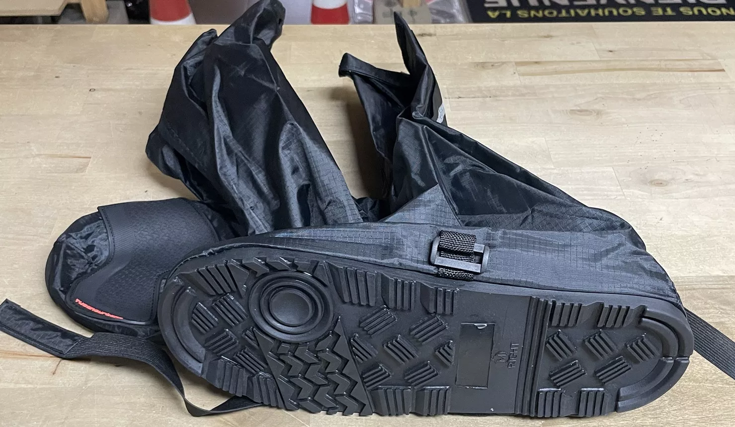 Sur-bottes TUCANO T.M