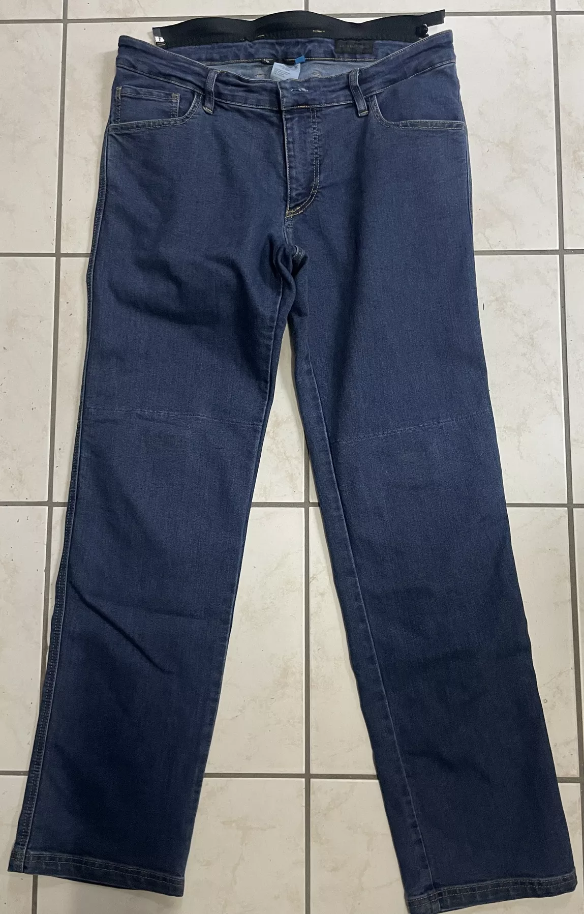 Jean's BMW T.W36/L32