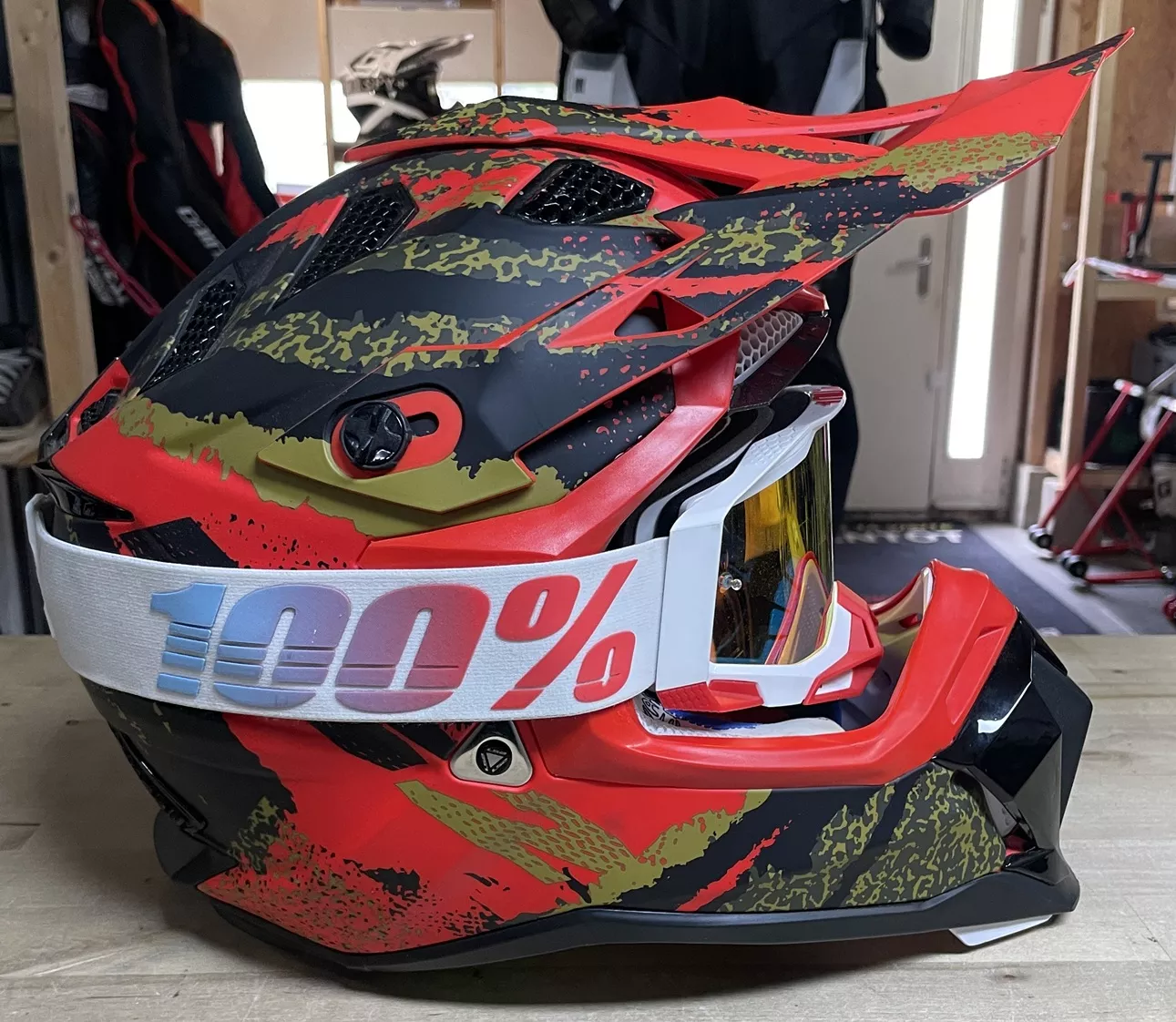 Casque motocross LS2 + Masque 100% T.M