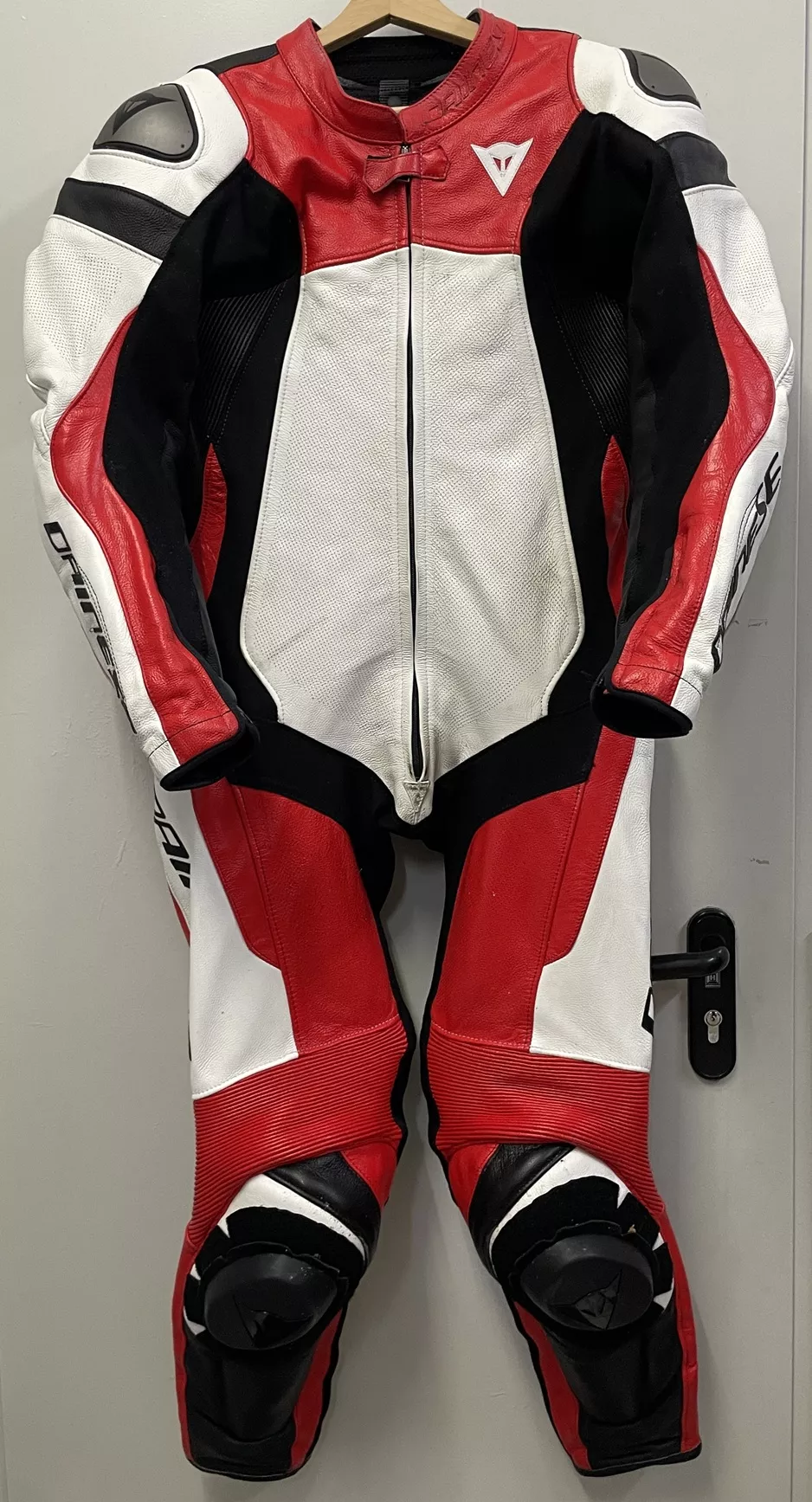 Combinaison cuir 1 pièce Dainese T.48