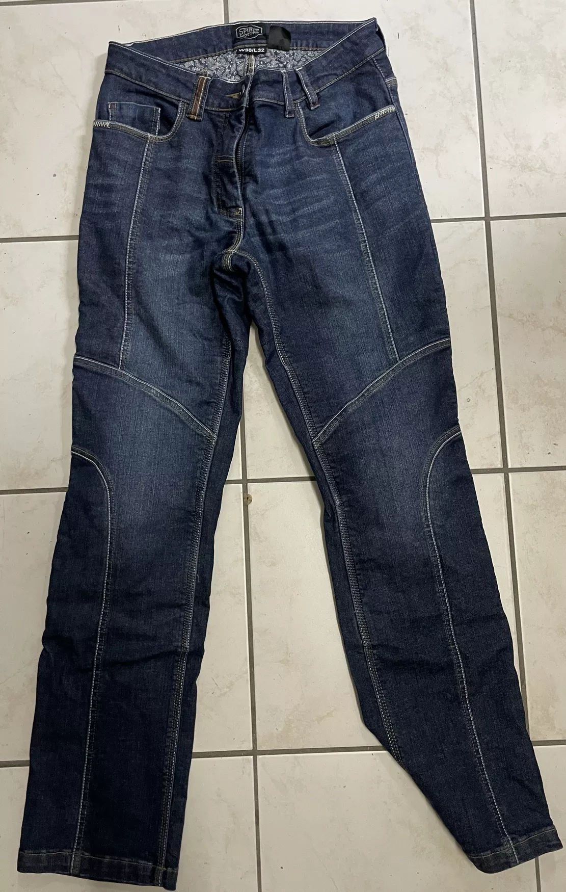 Jean's dame Spirit Motors T.W30/L32