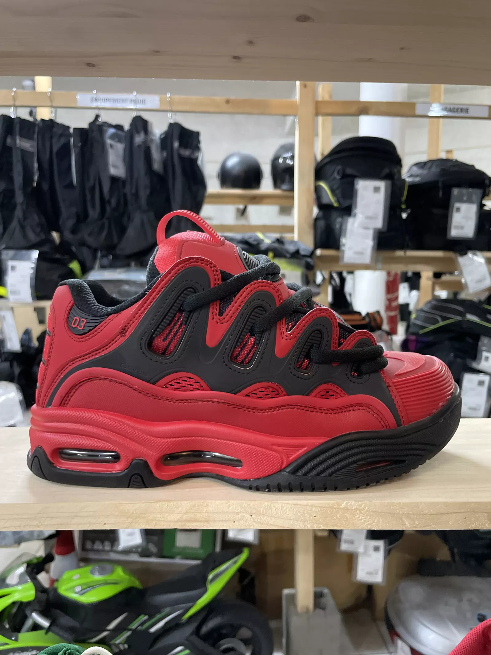 Osiris D3 2001 Red